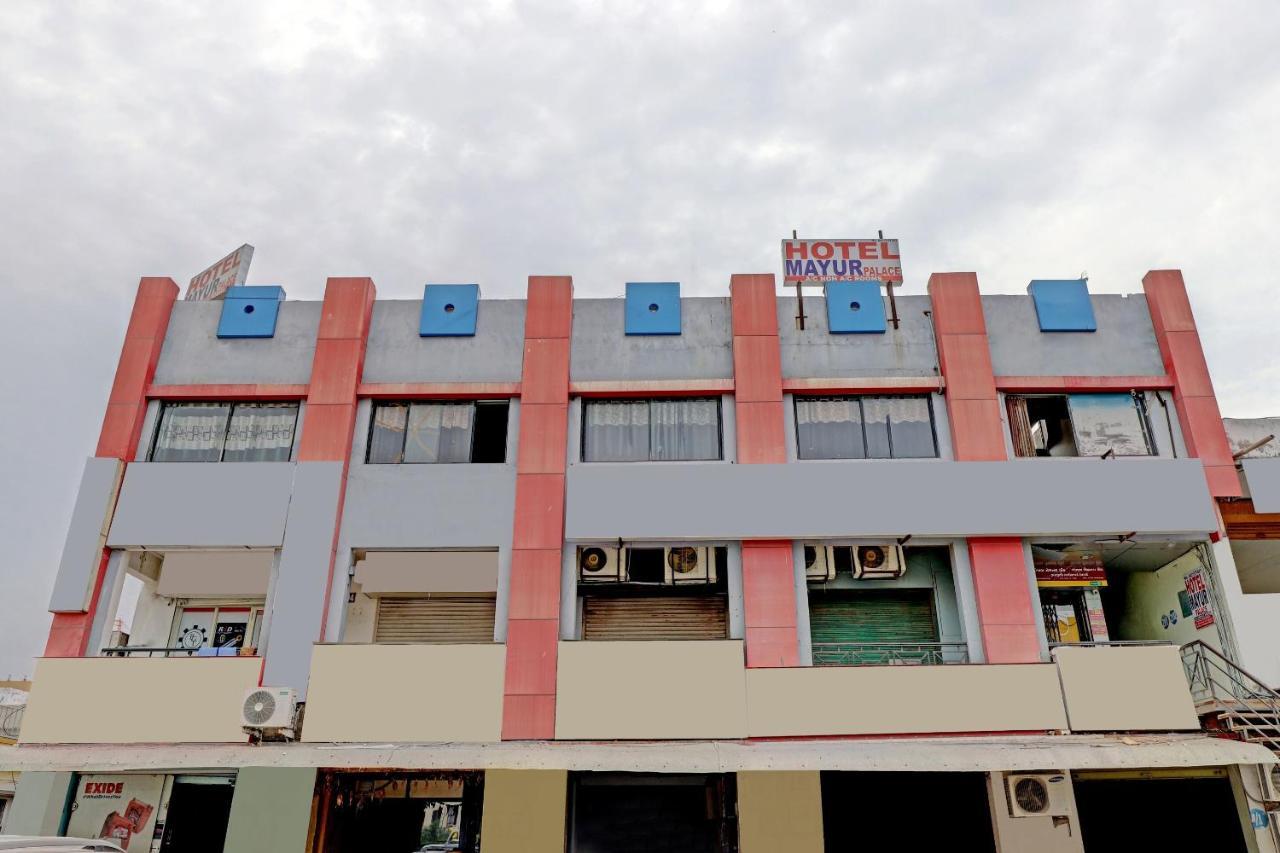 Spot On 82094 Mayur Palace 2*