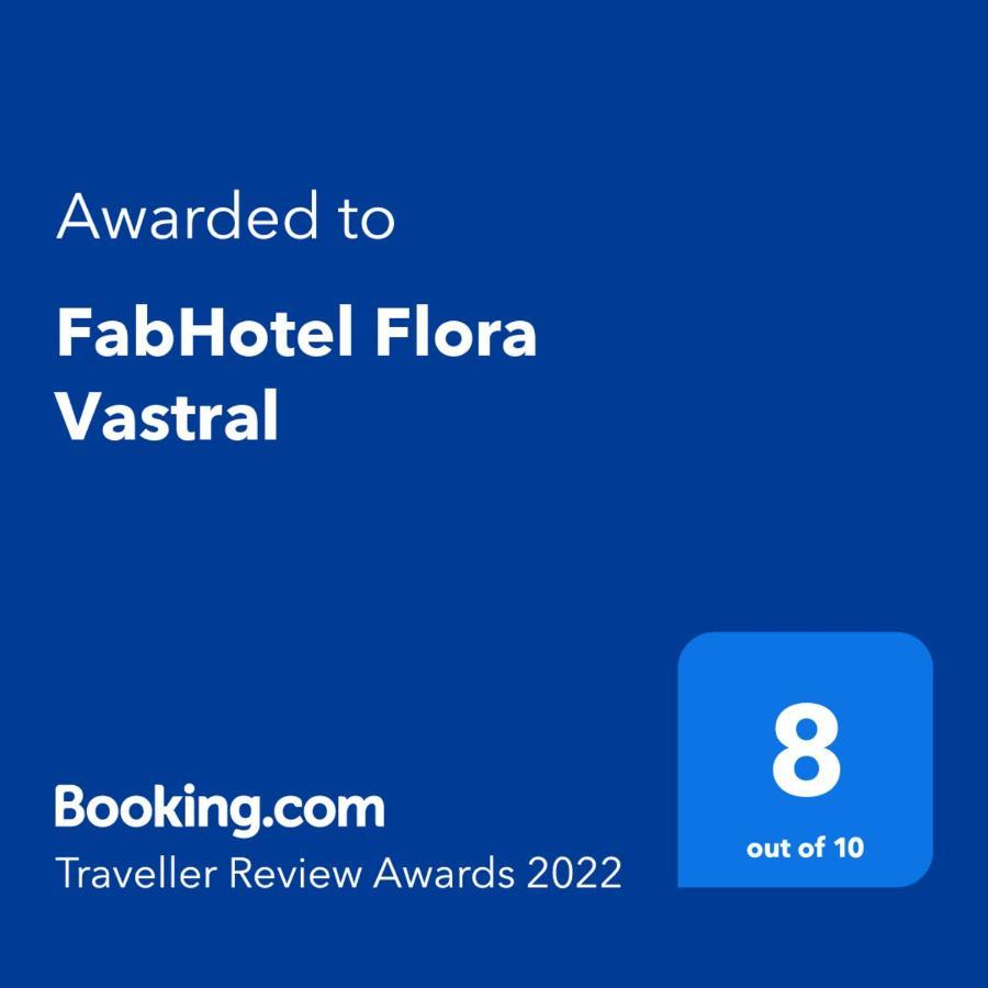 Hotel Fabhotel Flora Vastral 3*