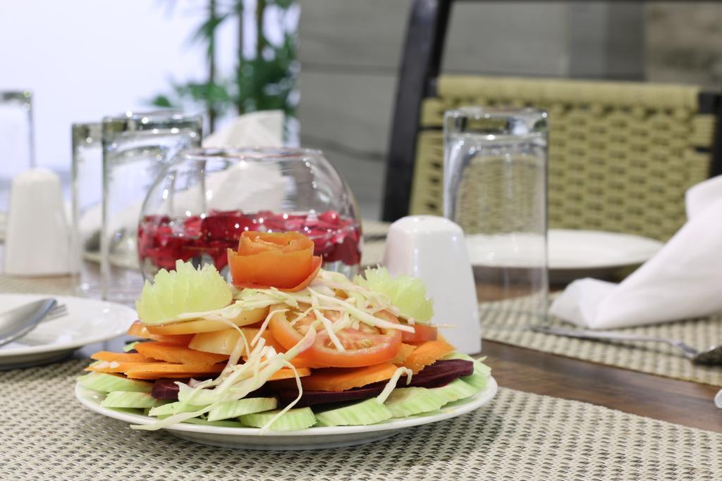 Accolade Hotel Ahmedabad