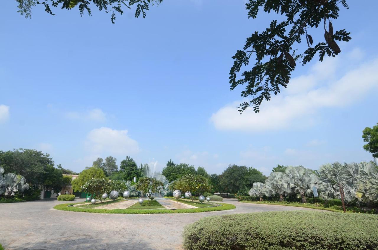 Hotel Club Mahindra Kensville Ahmedabad