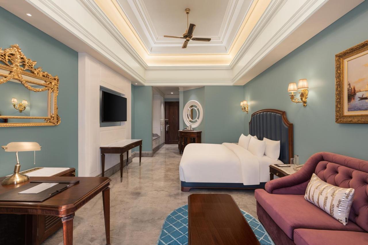 Hotel Hillock