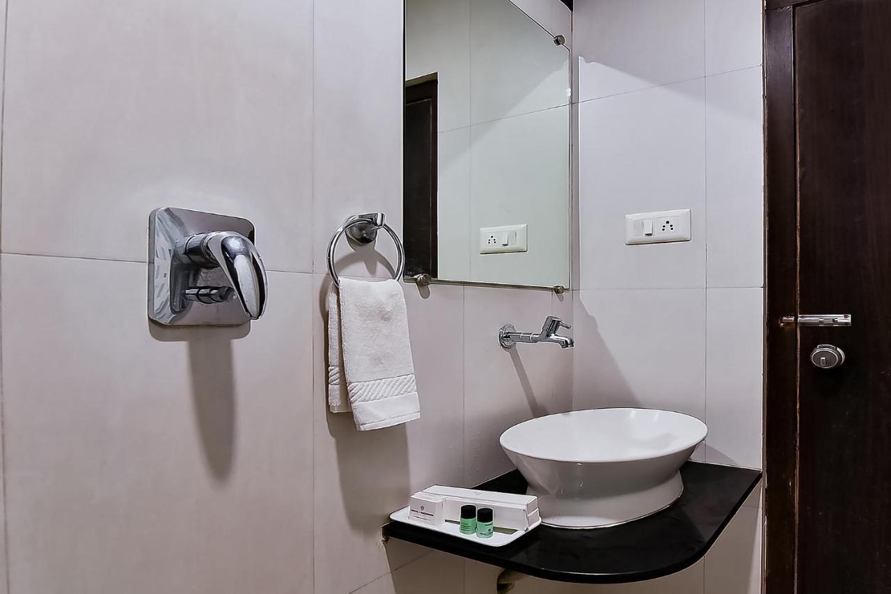Fabhotel Royal Landmark * Ahmedabad