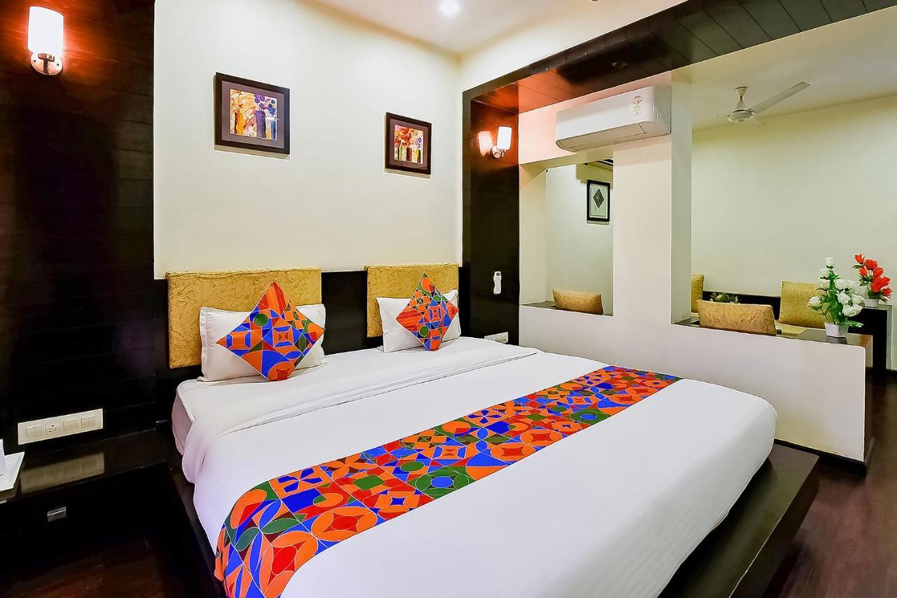 Fabhotel Royal Landmark Ahmedabad
