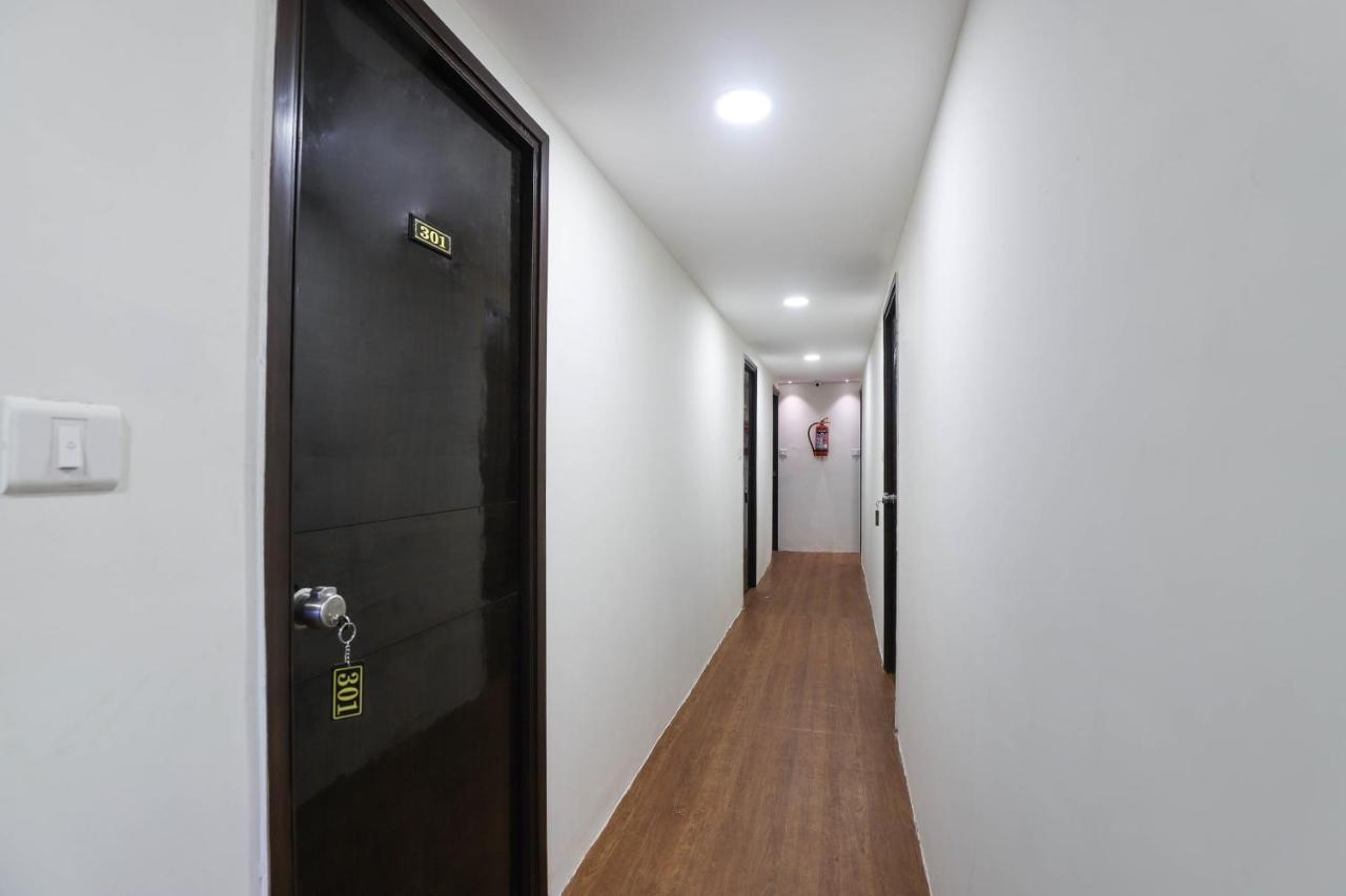 Oyo 40139 Peradiot Hotel Ahmedabad
