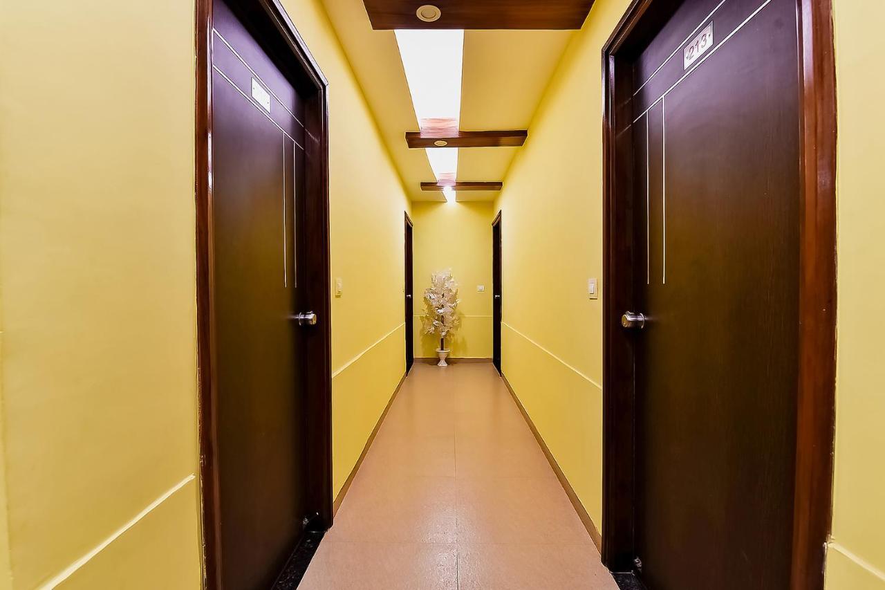 Fabexpress Silver Plaza Hotel 3*