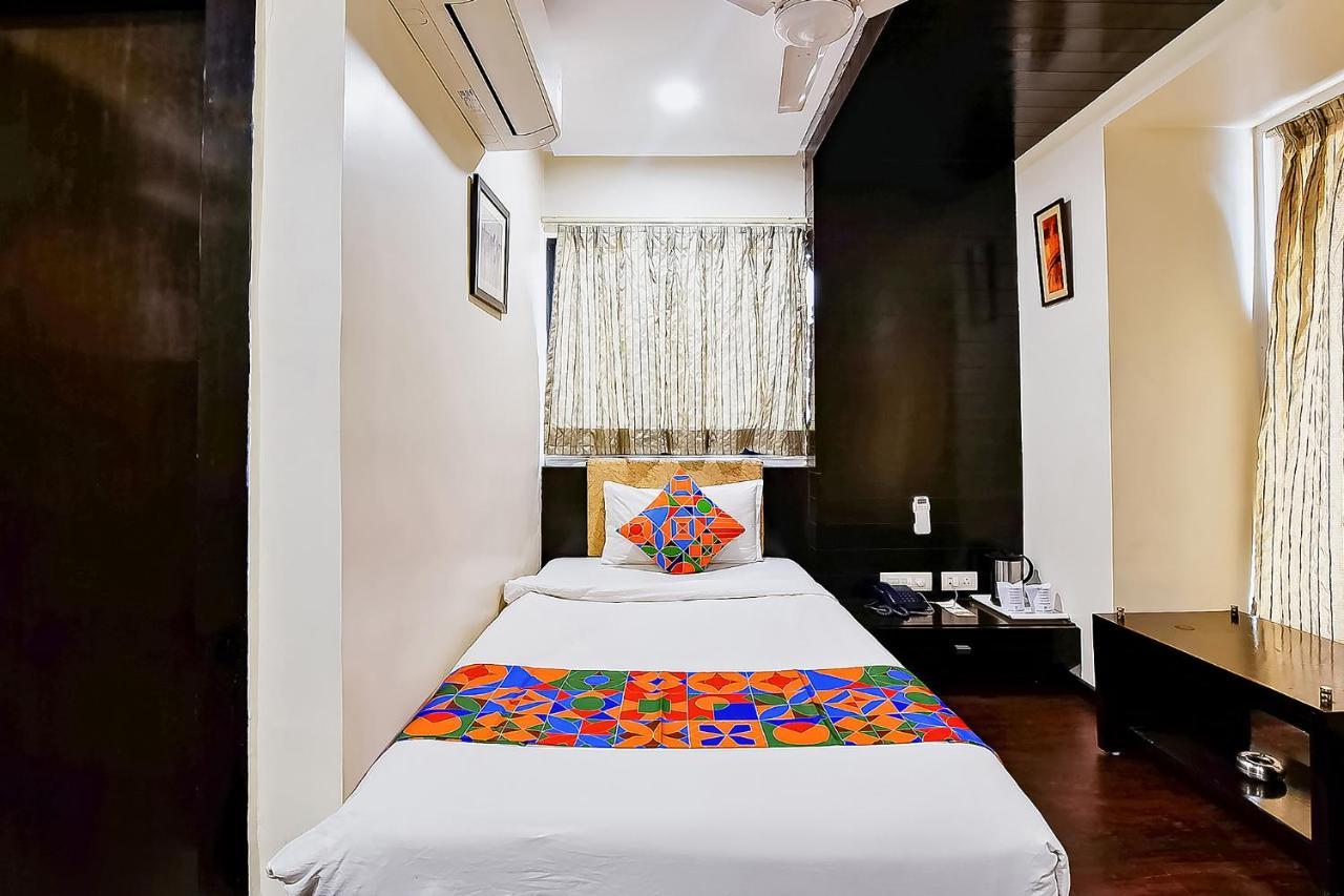 Fabhotel Royal Landmark Hotel Ahmedabad
