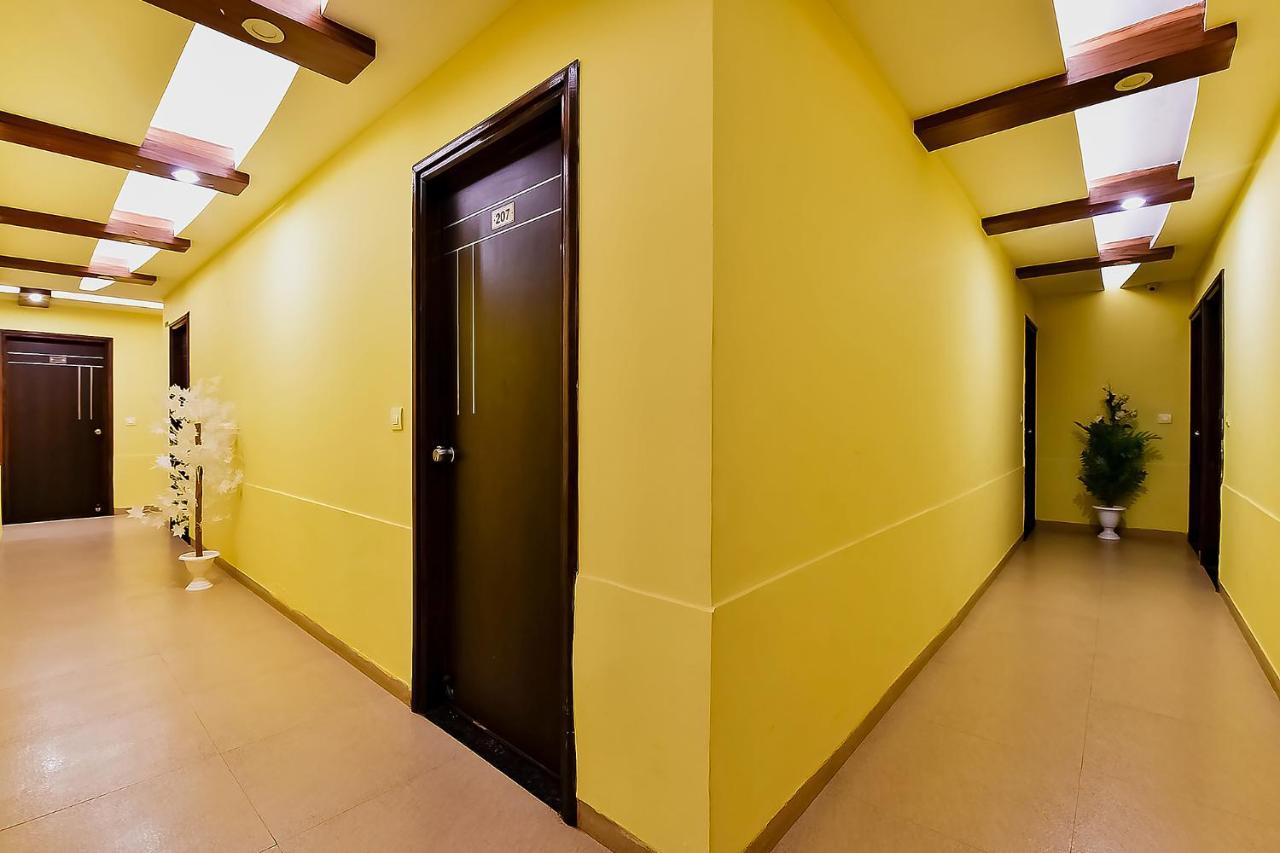 Fabexpress Silver Plaza Hotel 3*