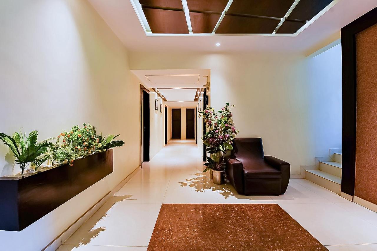 Fabhotel Royal Landmark *