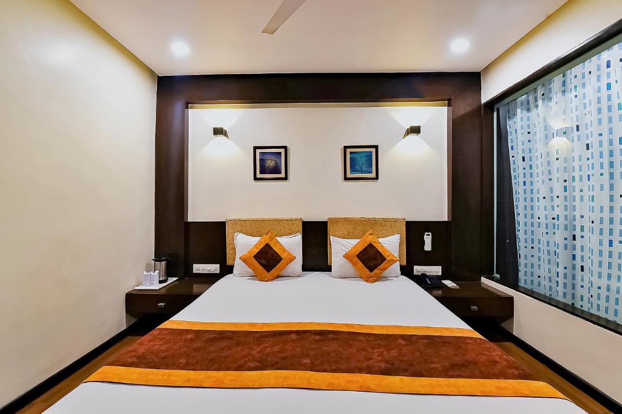 Fabhotel Royal Landmark