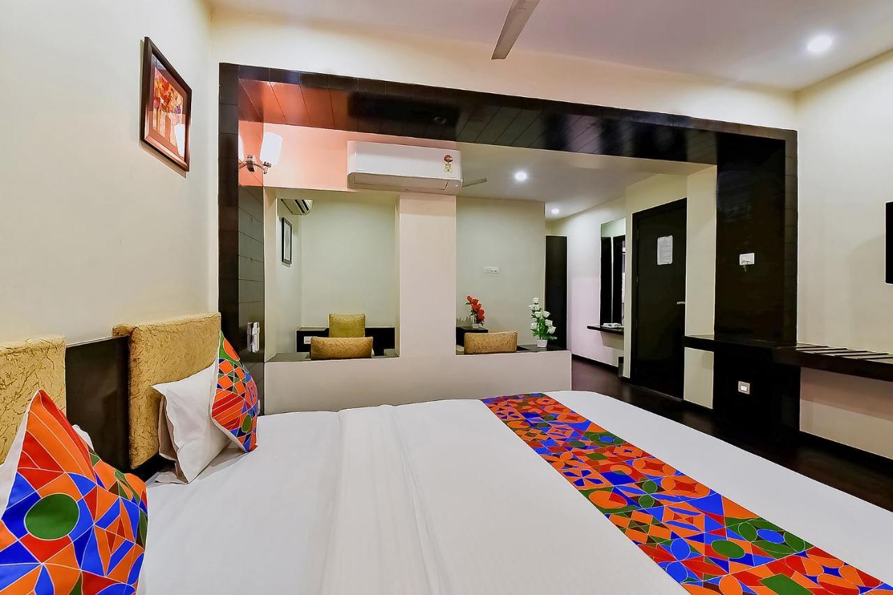 Fabhotel Royal Landmark * Ahmedabad