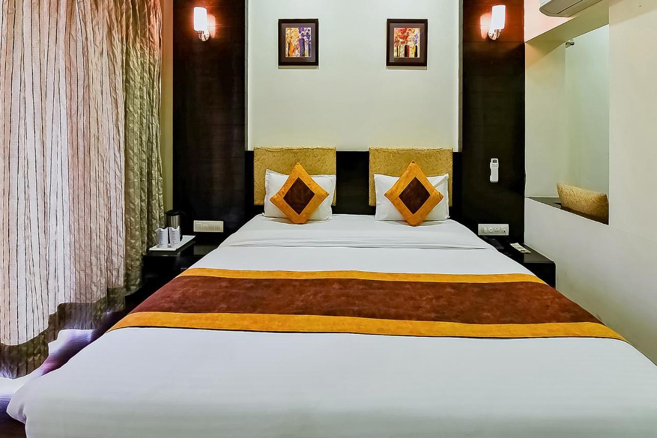 Fabhotel Royal Landmark Hotel Ahmedabad