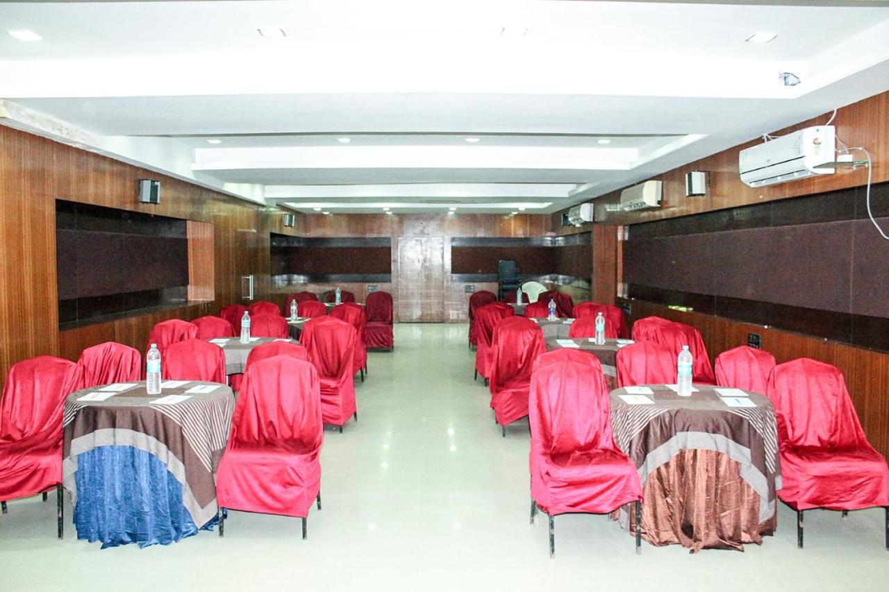 Dev Corporate Hotel
