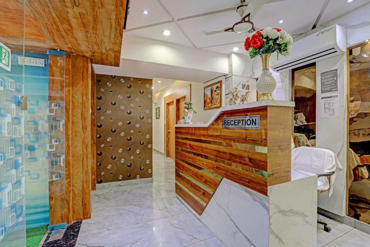 Karnavati Hotel