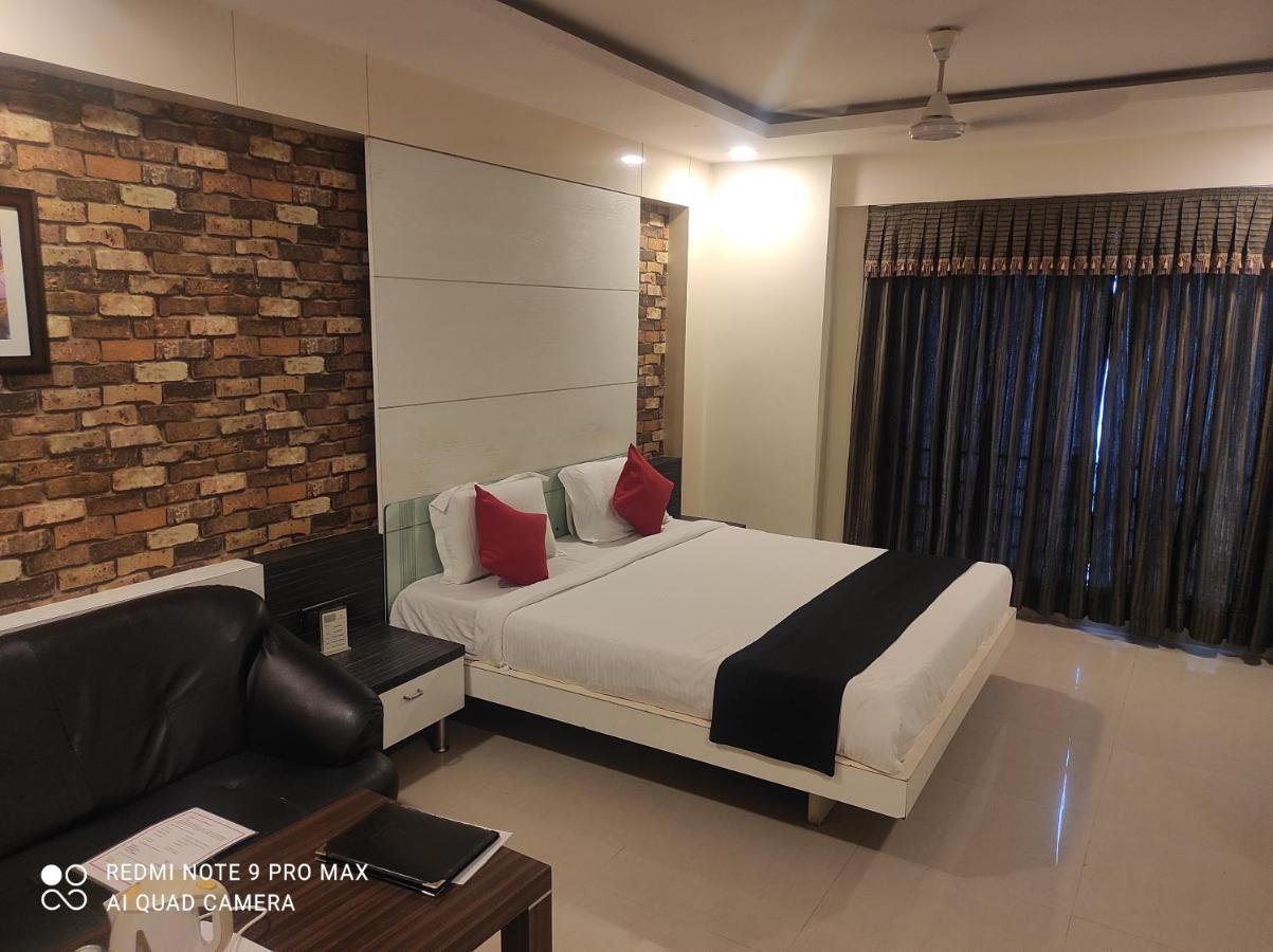 Dev Corporate 3* Ahmedabad