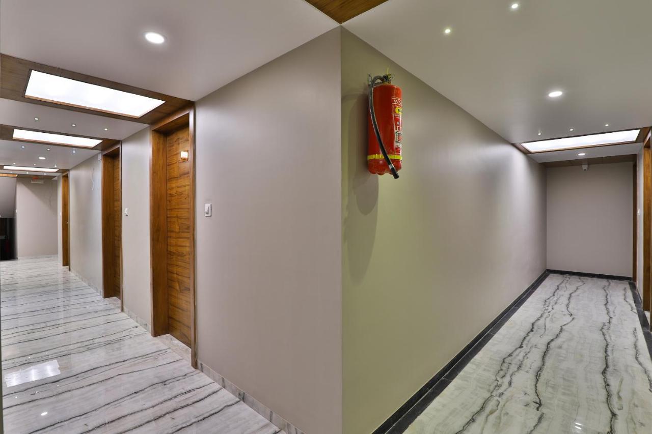 Balaji Hotel