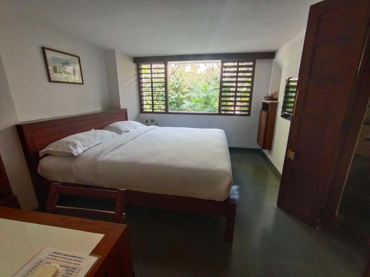 The Boutique Guest House- Utelia House No.9