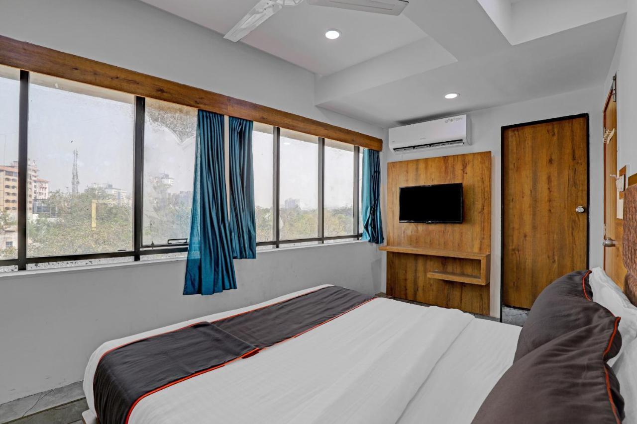 Karnavati Hotel