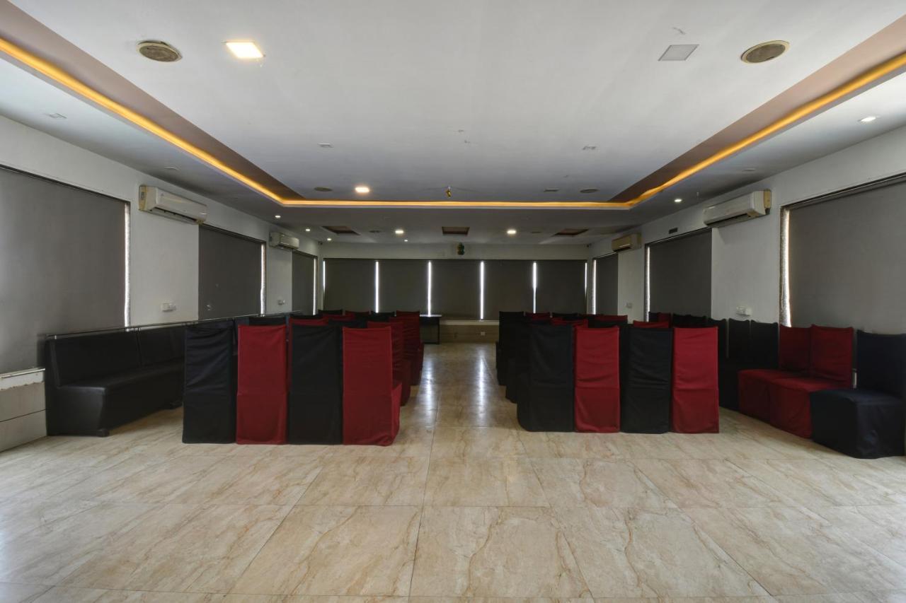 Skyland Hotel 3*