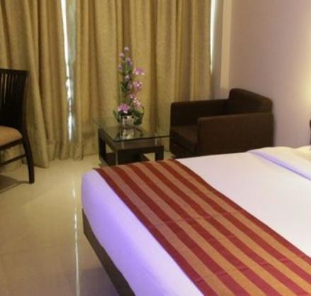 Takshashila 3*