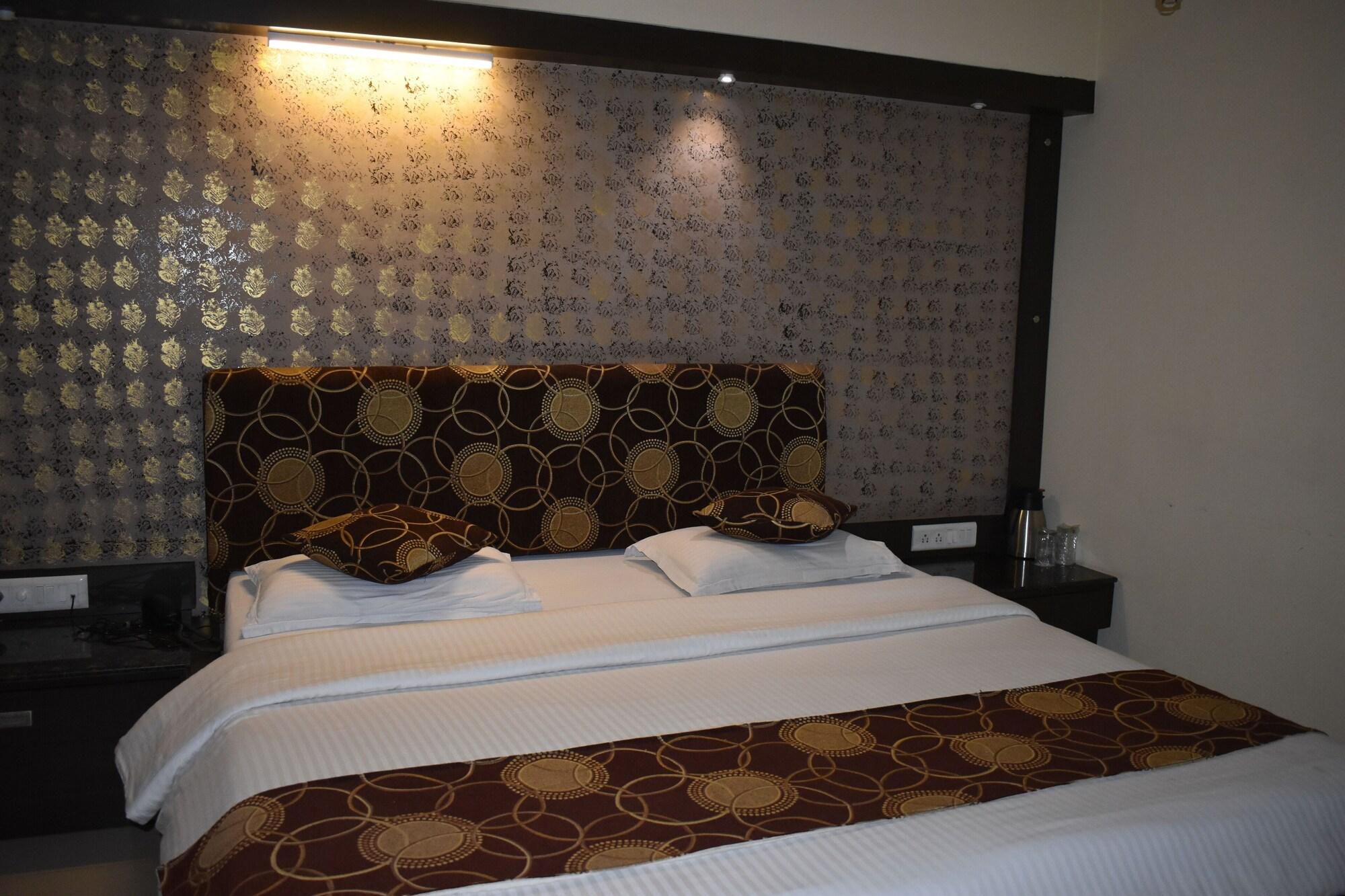 Hotel Royal Highness 3*