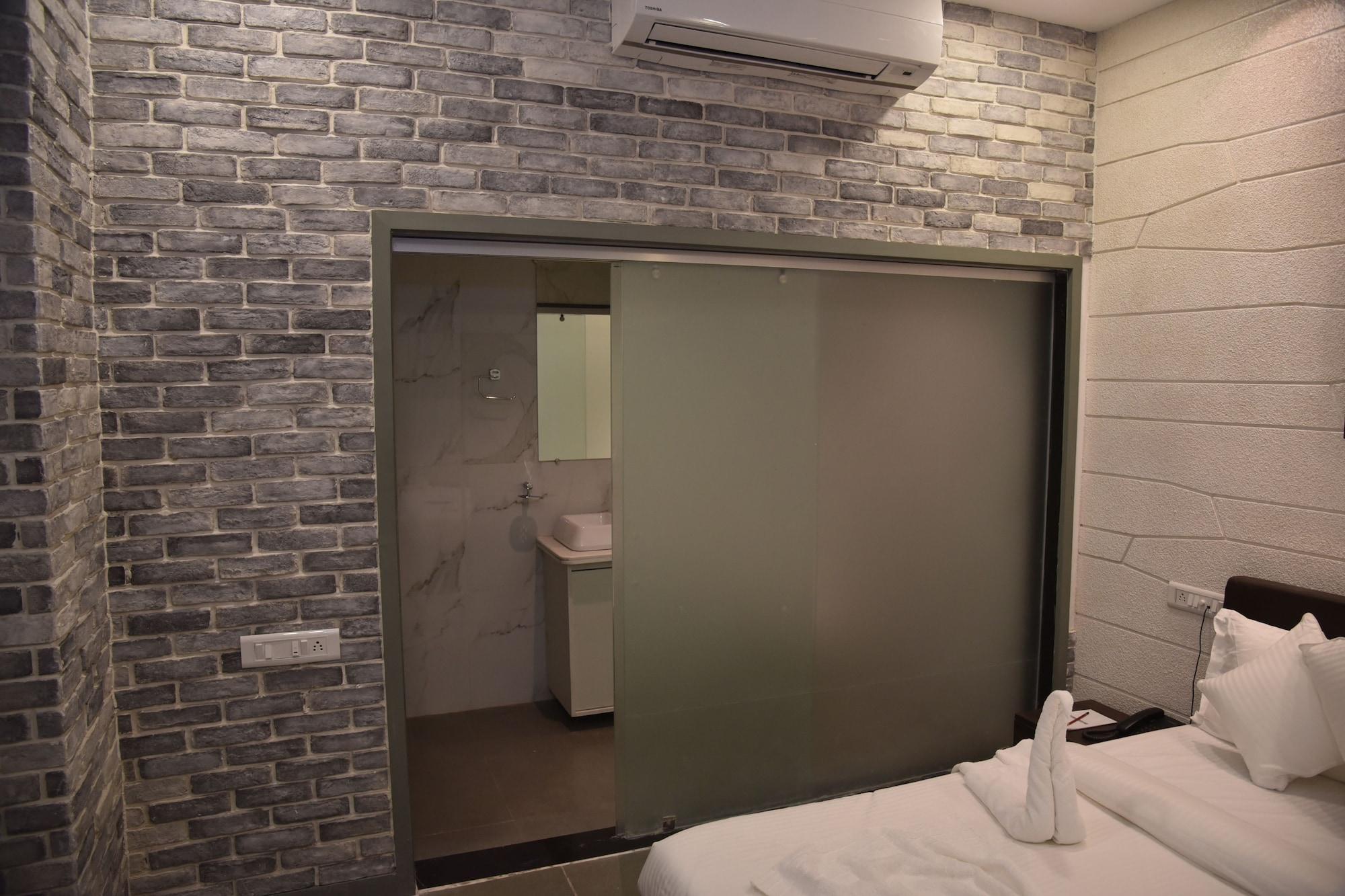 Tribecca Select Hotel Ahmedabad