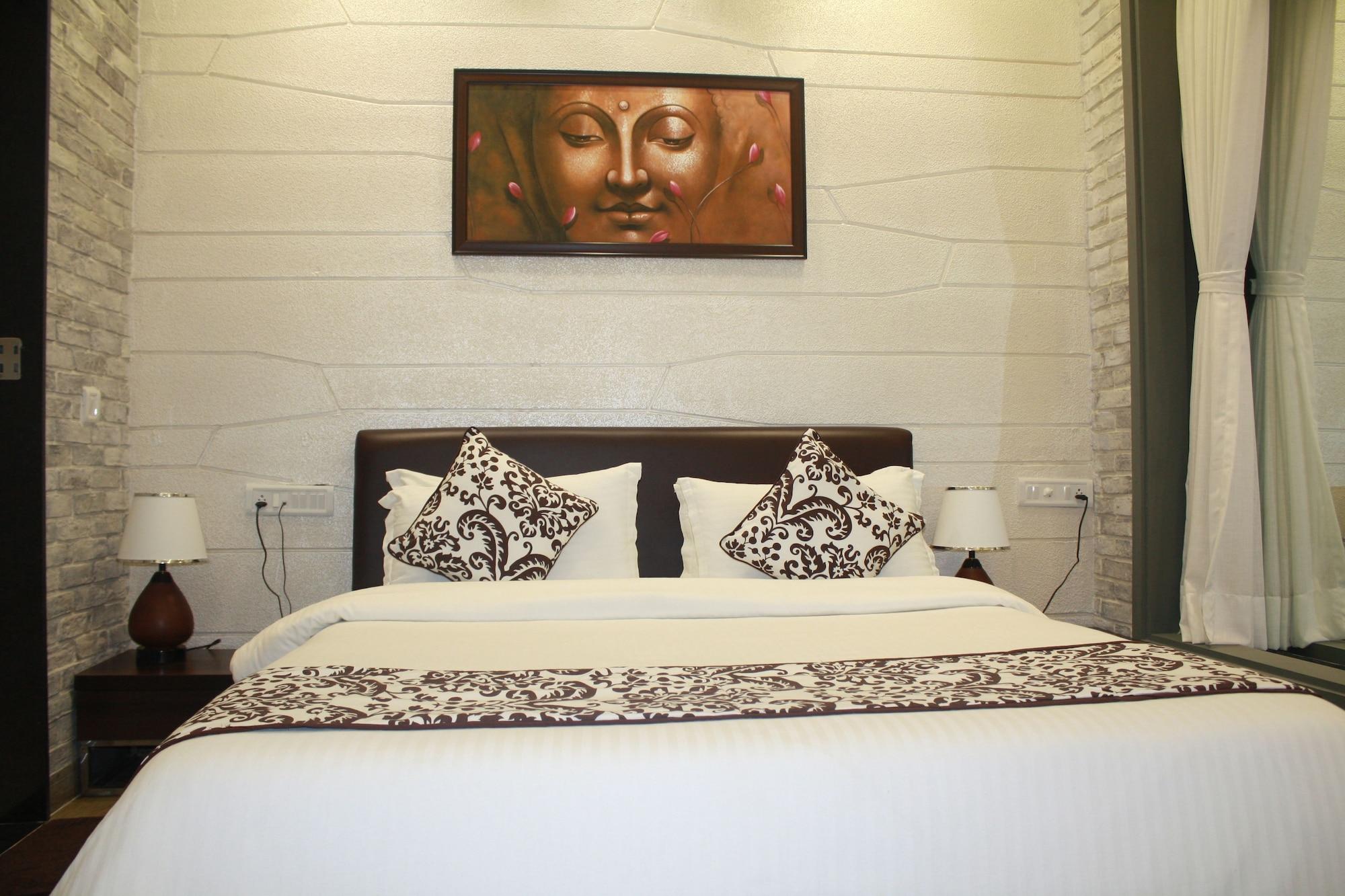 Tribecca Select 3*