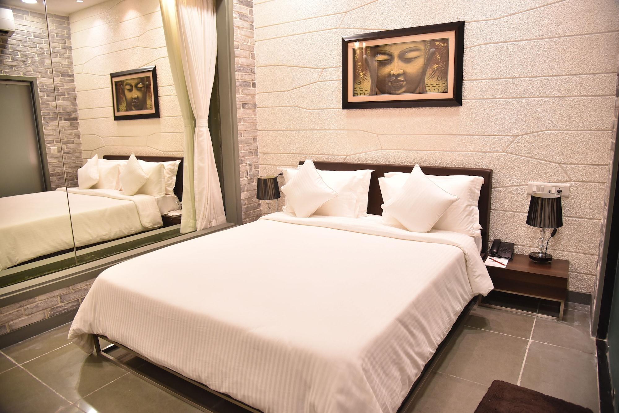 Hotel Tribecca Select Ahmedabad