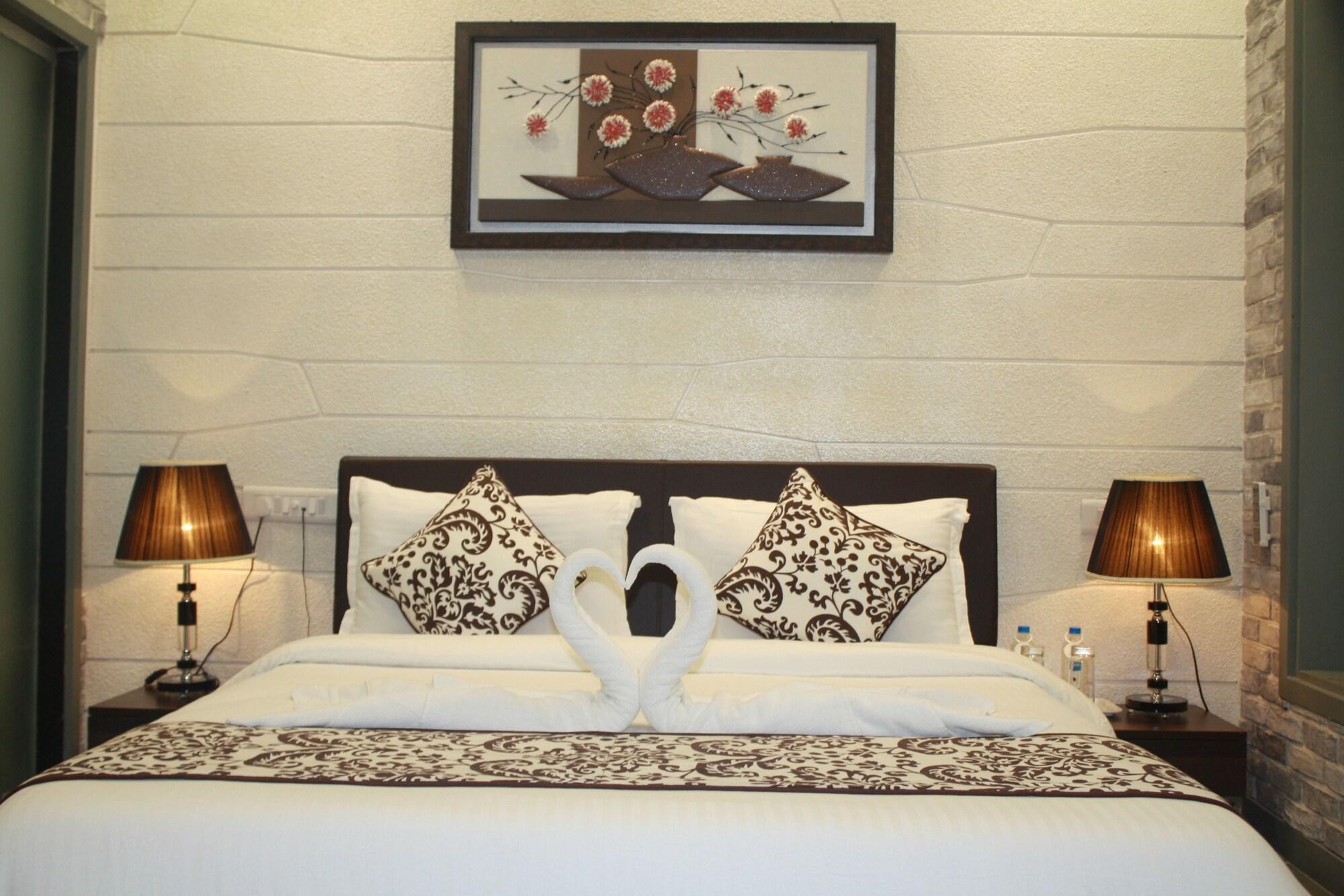 Tribecca Select 3* Ahmedabad