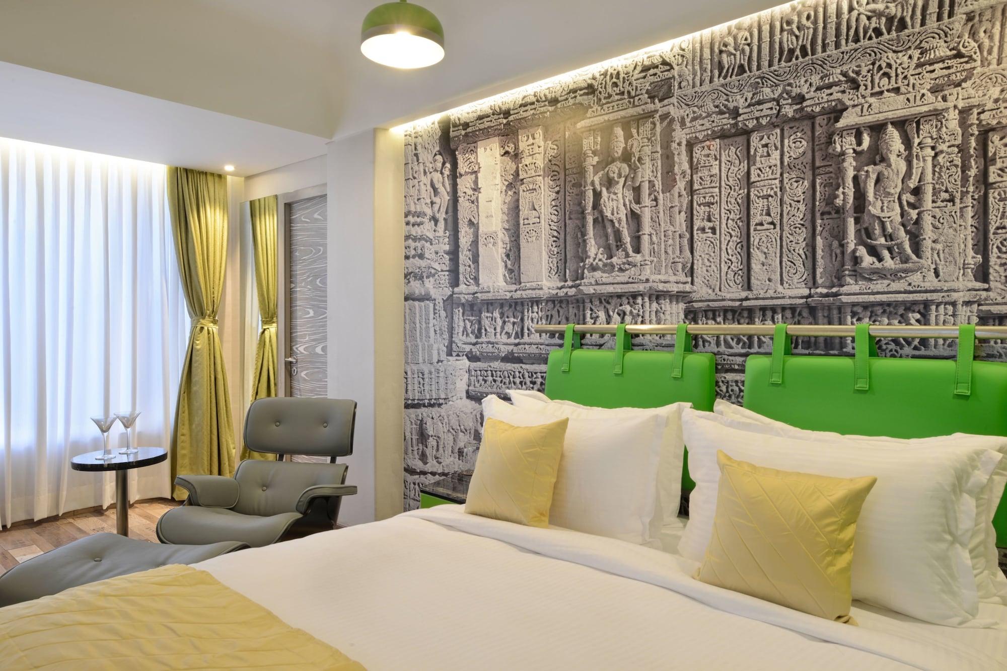Regenta Antarim Hotel 4*