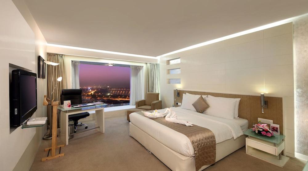 Welcomhotel By Itc Hotels, Ashram Road, Ahmedabad