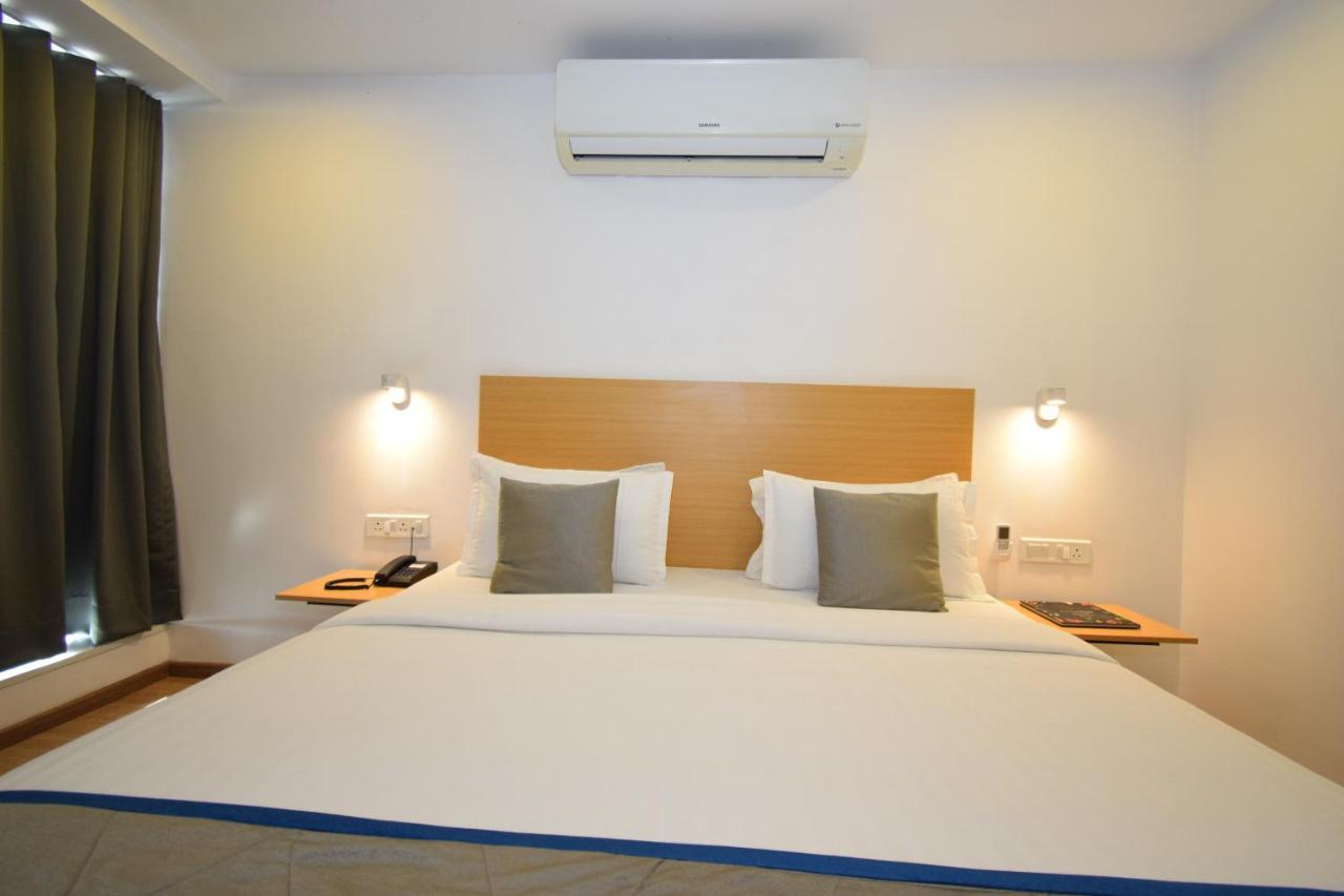 Central Hotel 3*