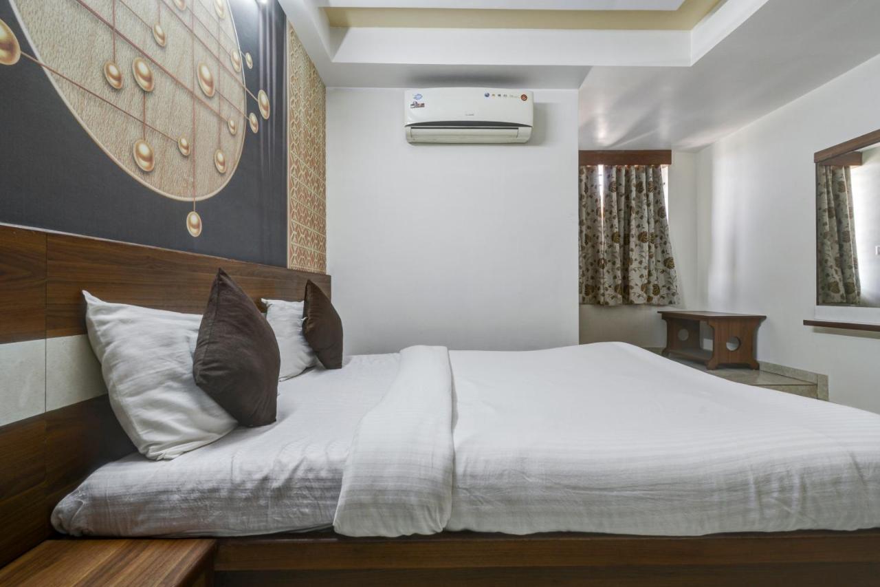 Tirupati Hotel Ahmedabad