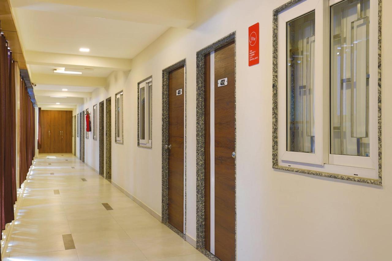 Spot On 6862 Tulip Plaza Ahmedabad