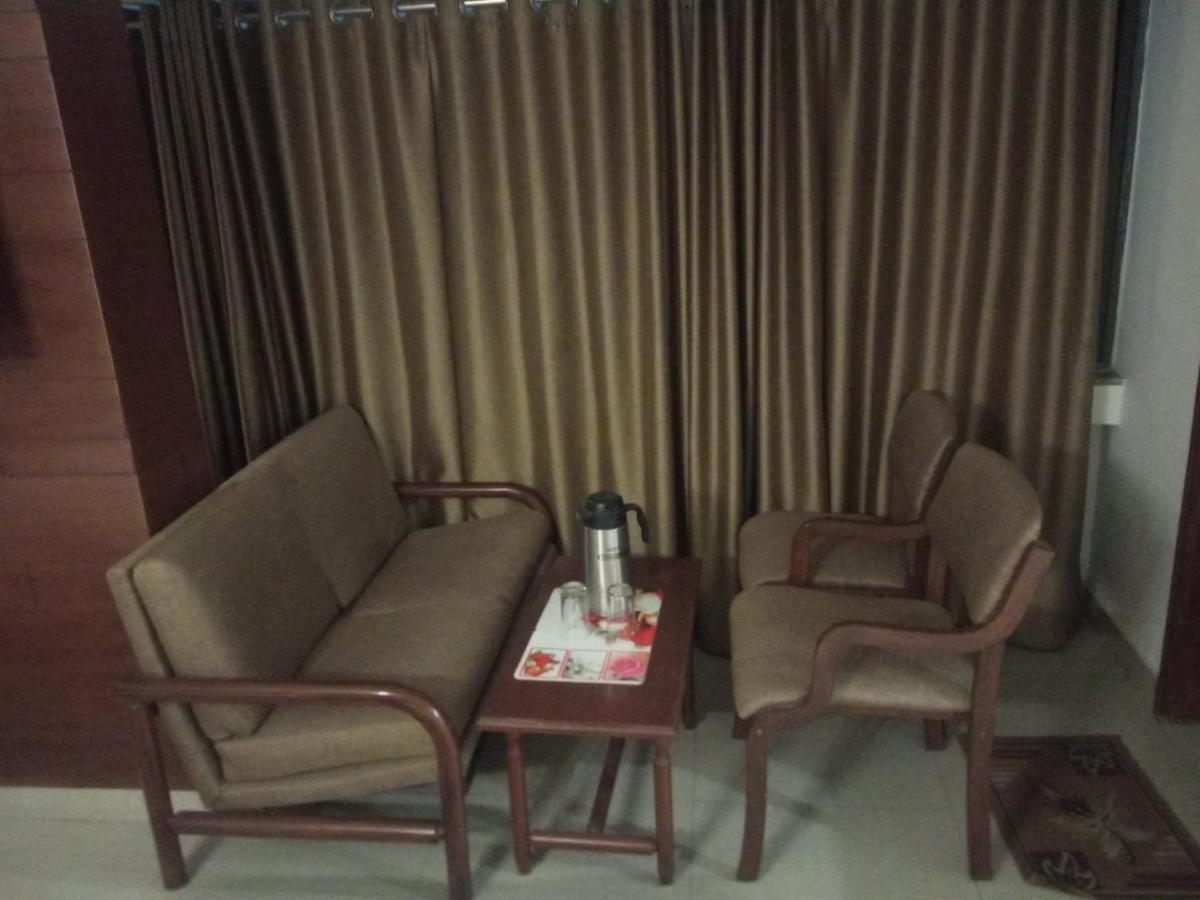 Apex Hotel Ahmedabad