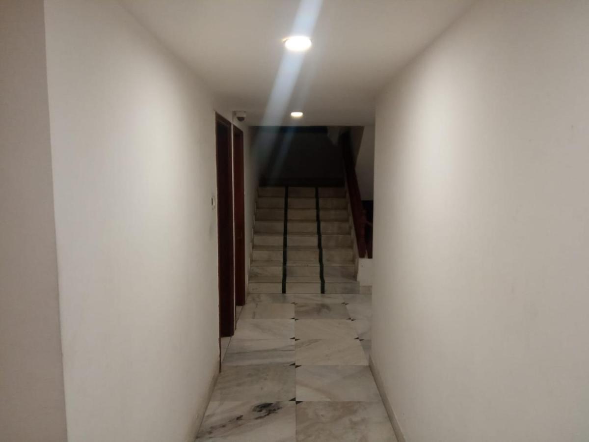 Apex Hotel