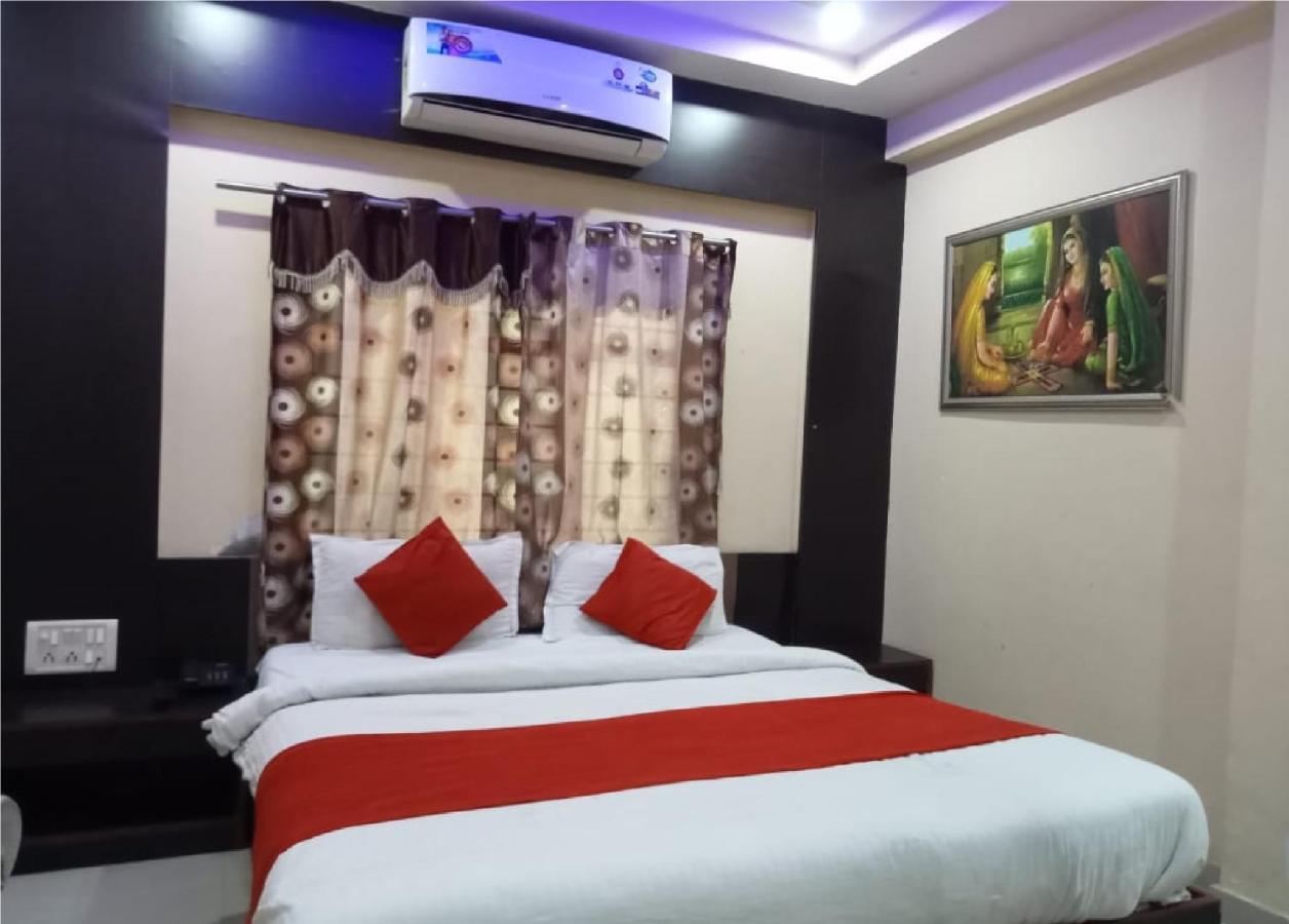 Hotel Krishna Palace