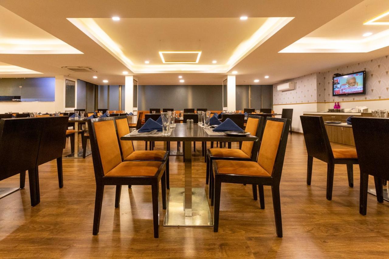 Hotel 3 By Oyo Nami Residency, 4*