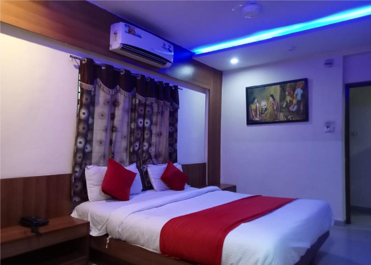 Krishna Palace Hotel