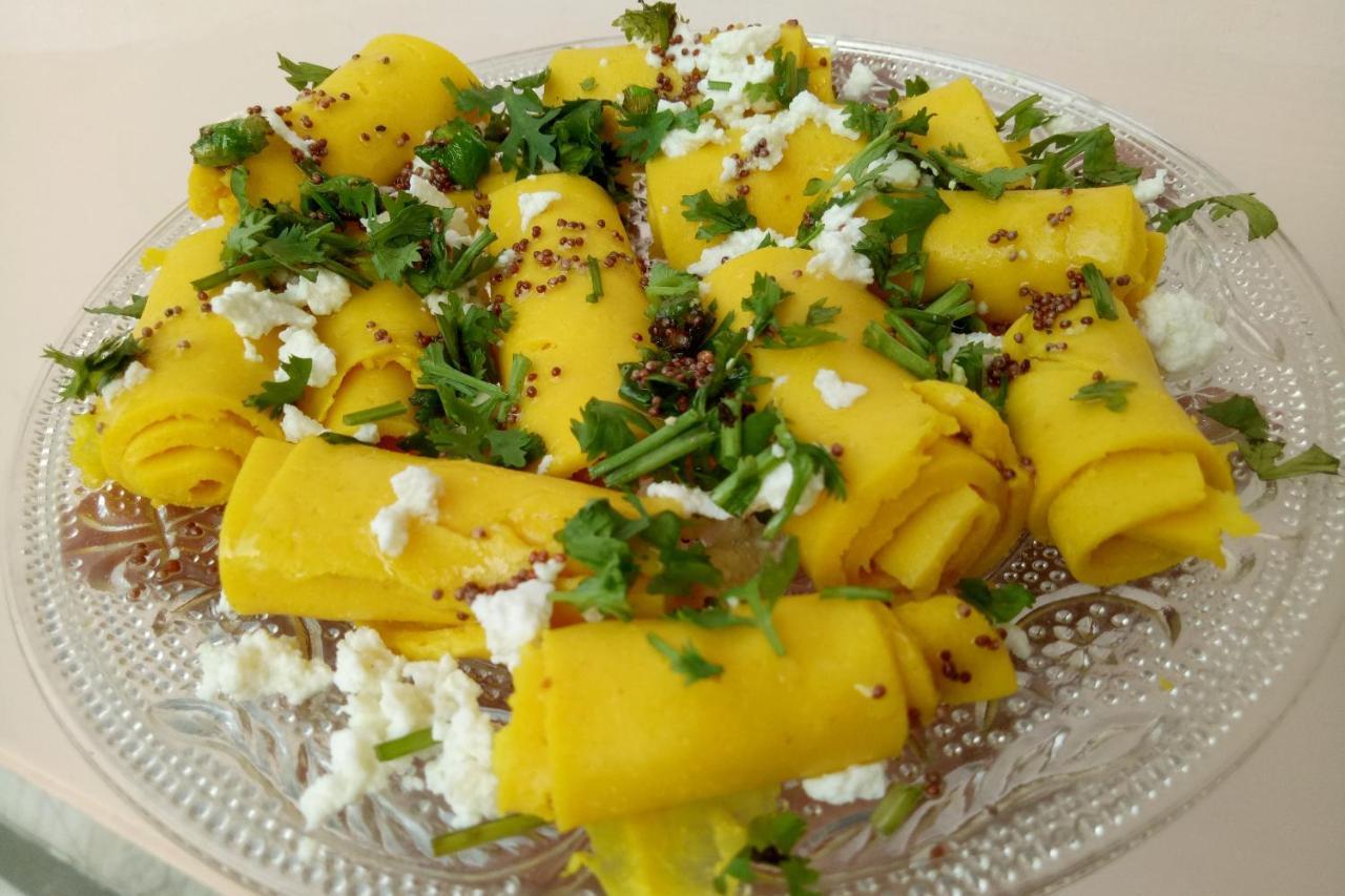 Hotel Oyo 23289 Anmol Palace Ahmedabad