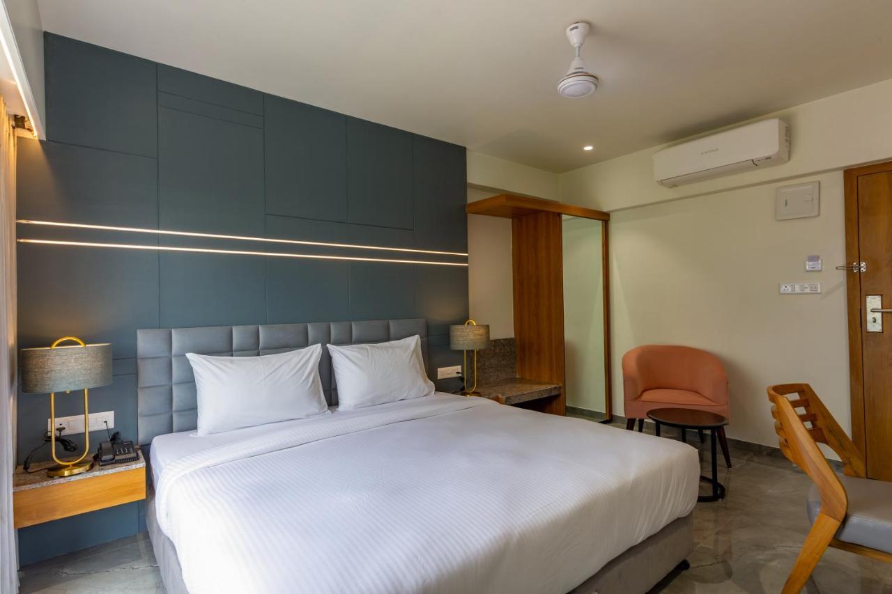 Hotel Nalanda 3*