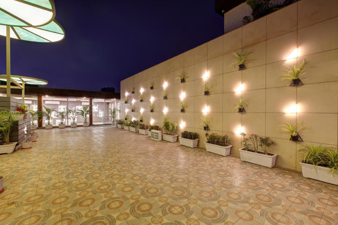 Hotel The Lotus Park