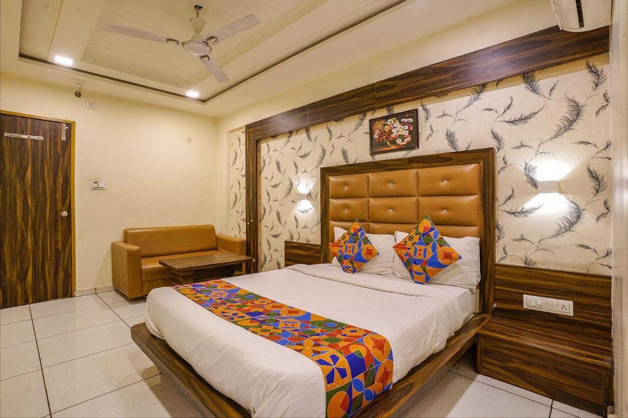 Fabhotel Silver Palace Hotel 3*