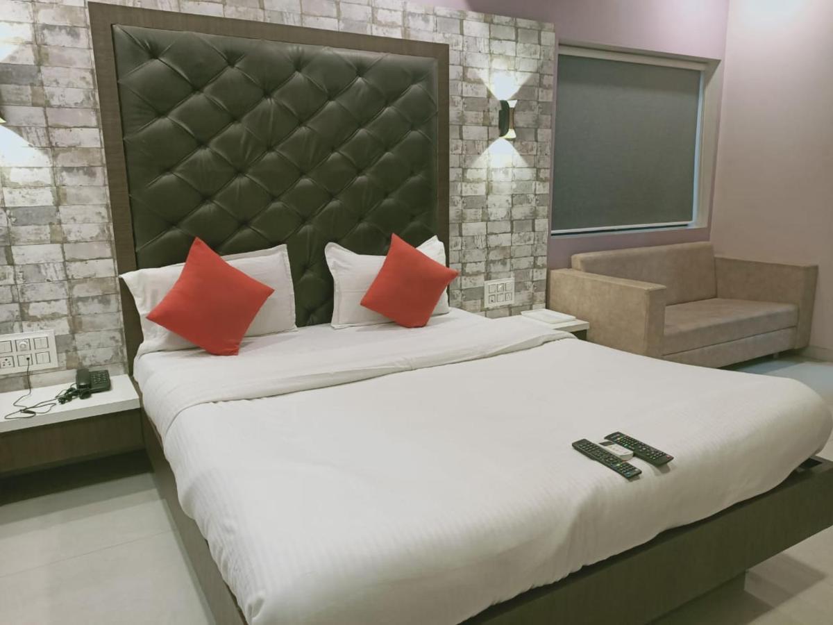 Hotel Airport One