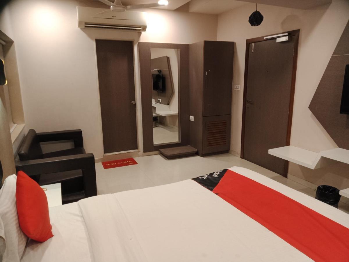 Airport One Hotel