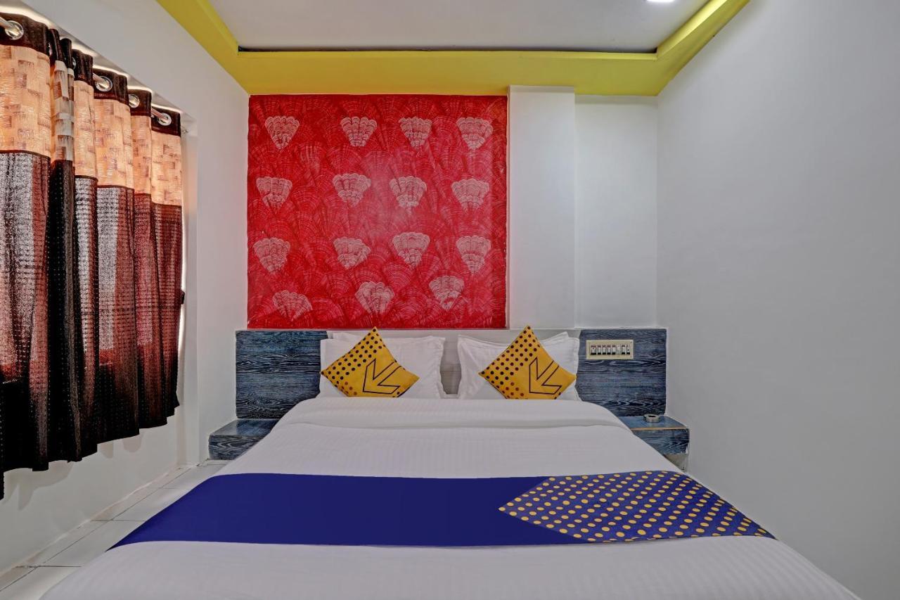 Spot On 82094 Mayur Palace 2*