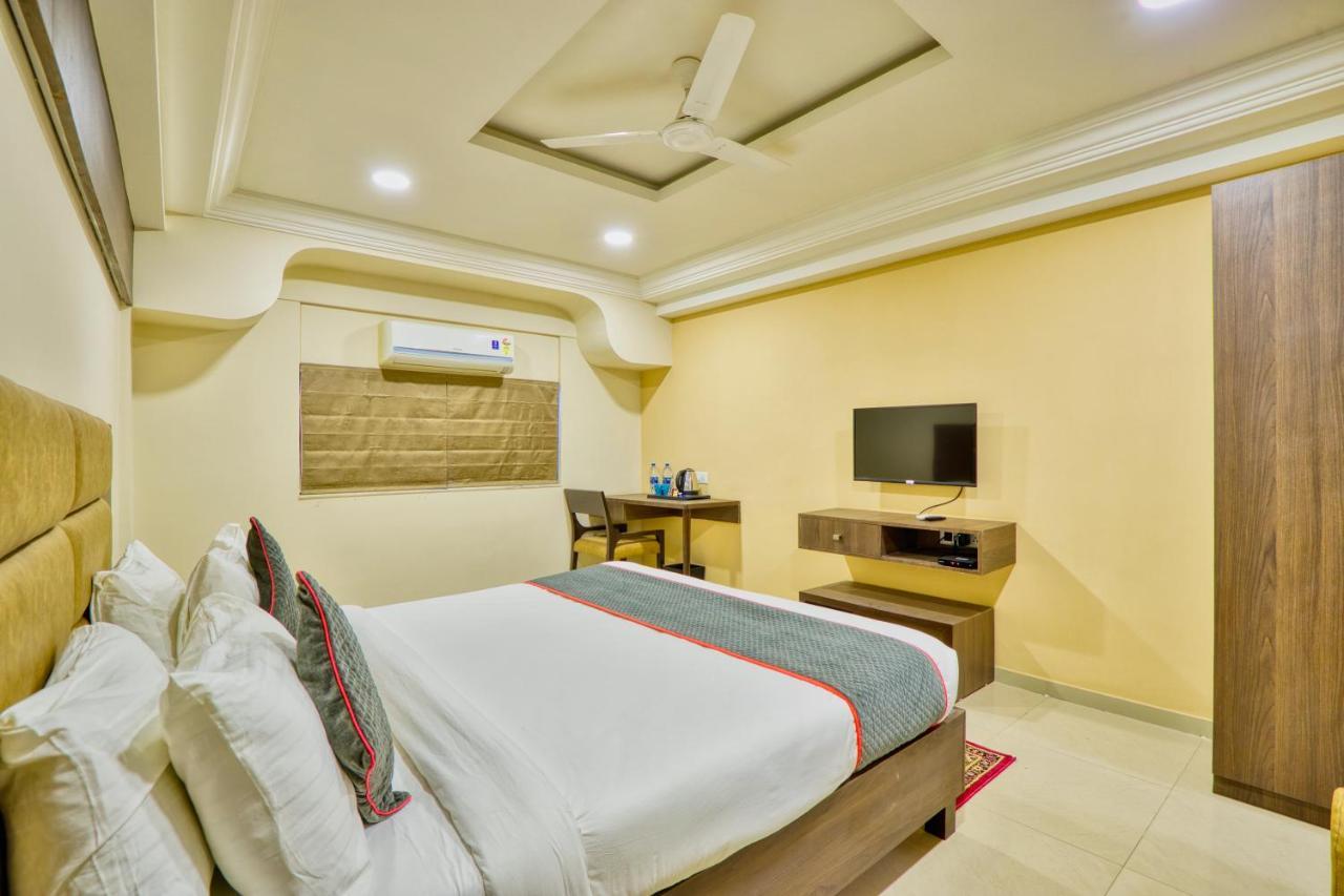 Alba Premier, Hotel