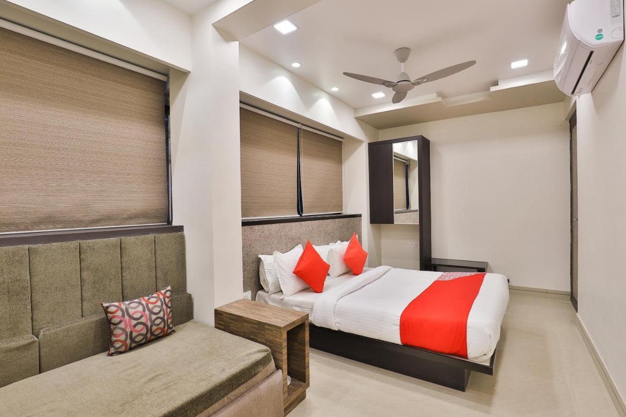 Oyo 23289 Anmol Palace 3* Ahmedabad