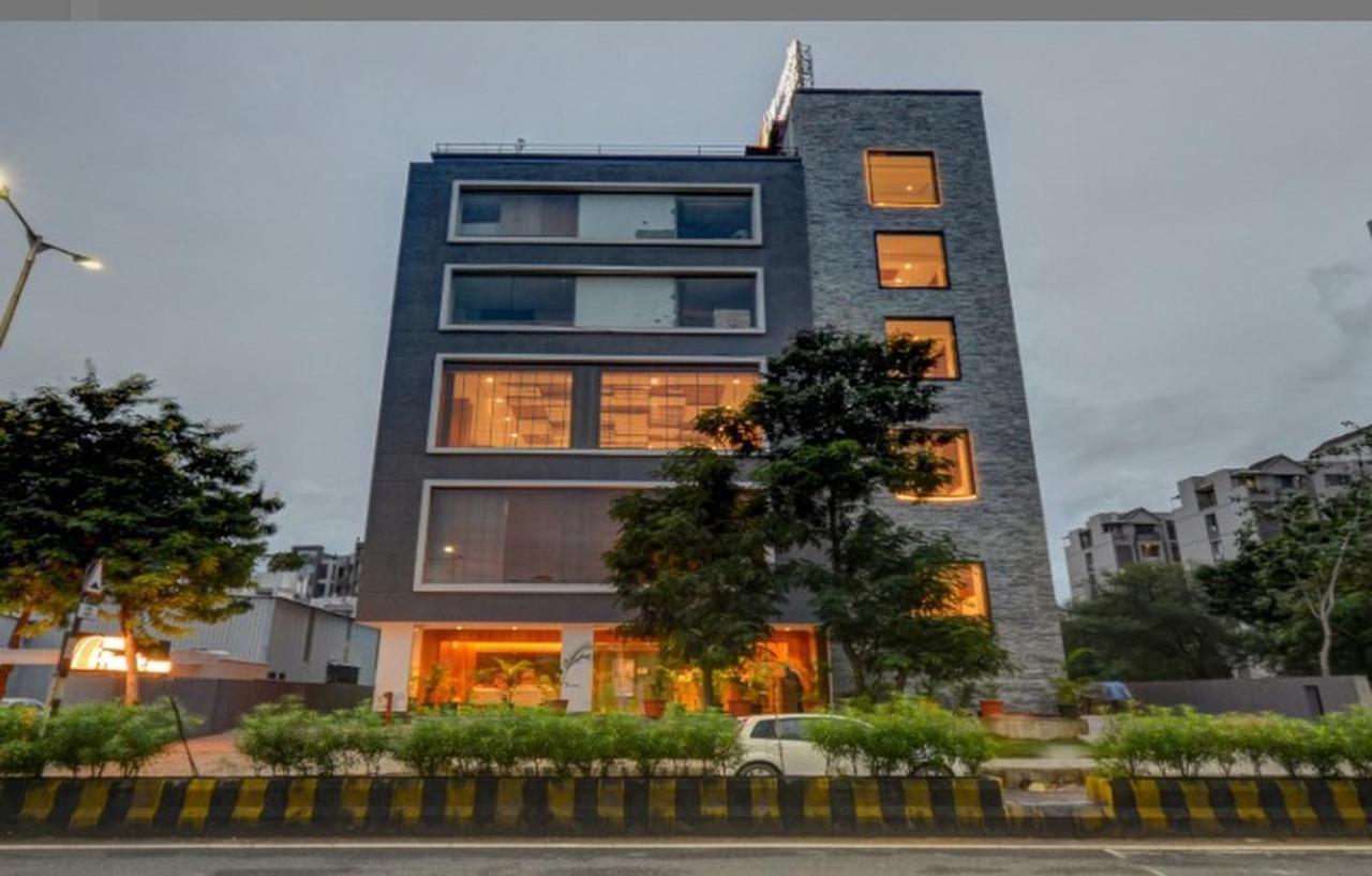 Hotel Pinnacle Grand Ahmedabad