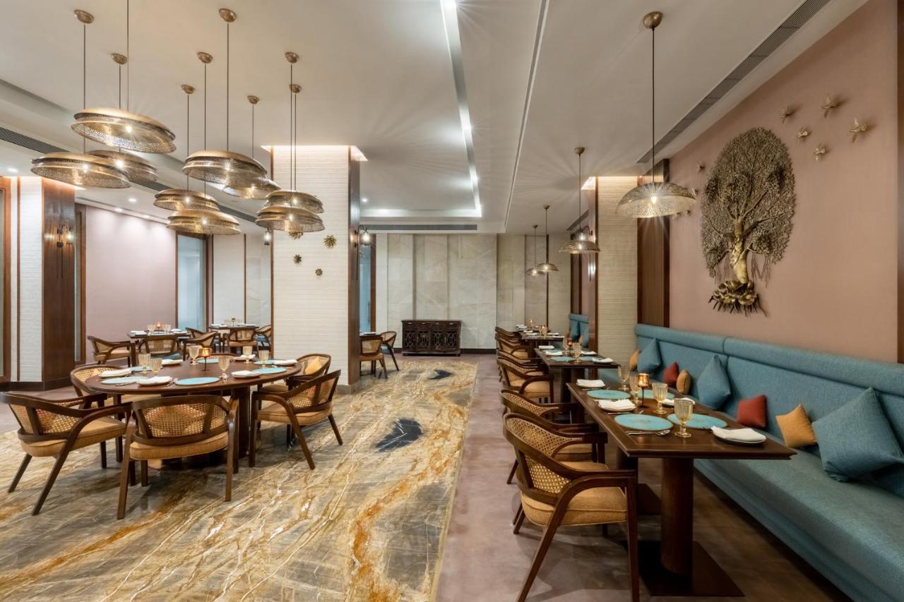 Vivanta Sg Highway Hotel