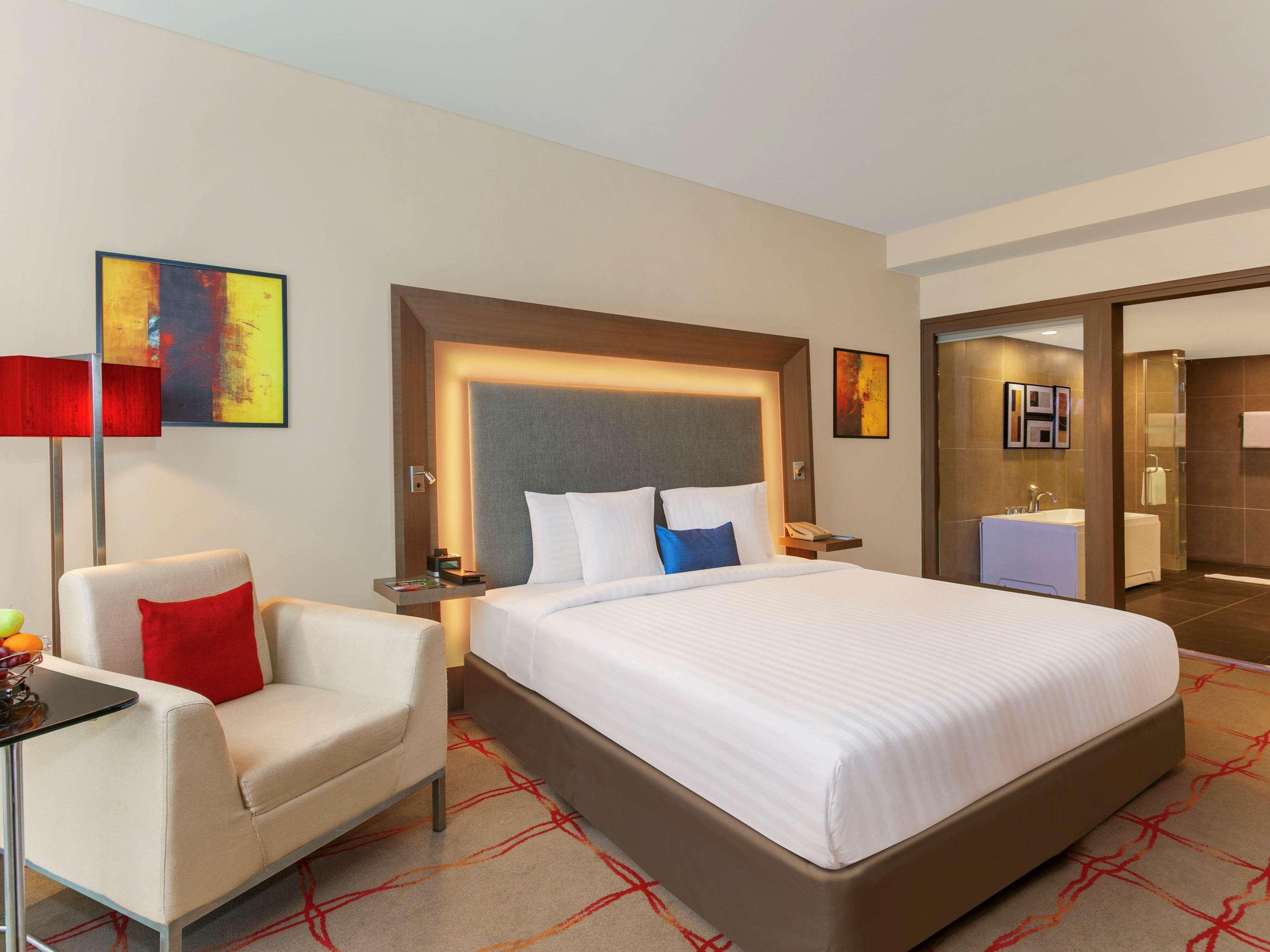 Novotel